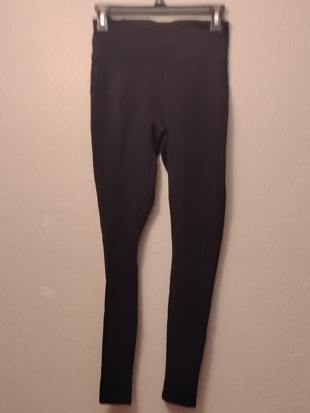 Fabletics High-Rise Black Leggings NWOT